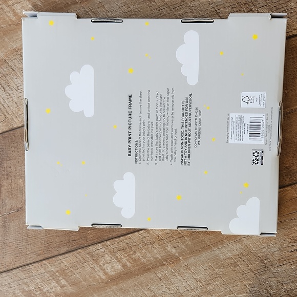 Baby -  5 Piece Gift Set - Picture 12 of 12